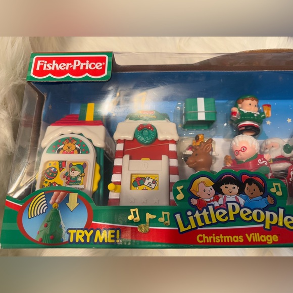 2004 Fisher Price Little People Christmas Village - Picture 3 of 11